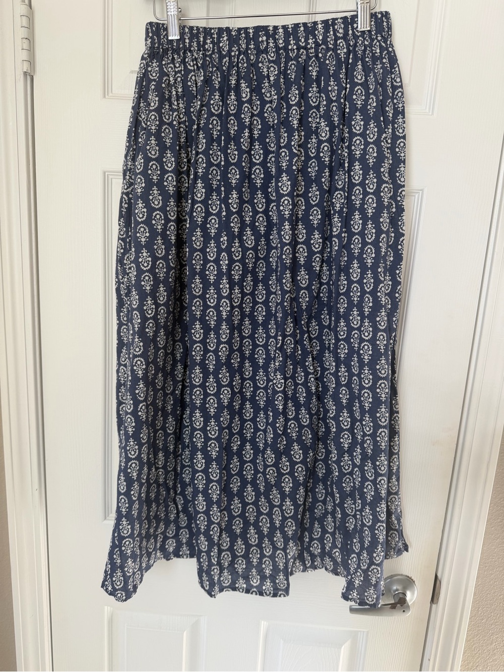H&M Navy and White Printed Maxi Skirt